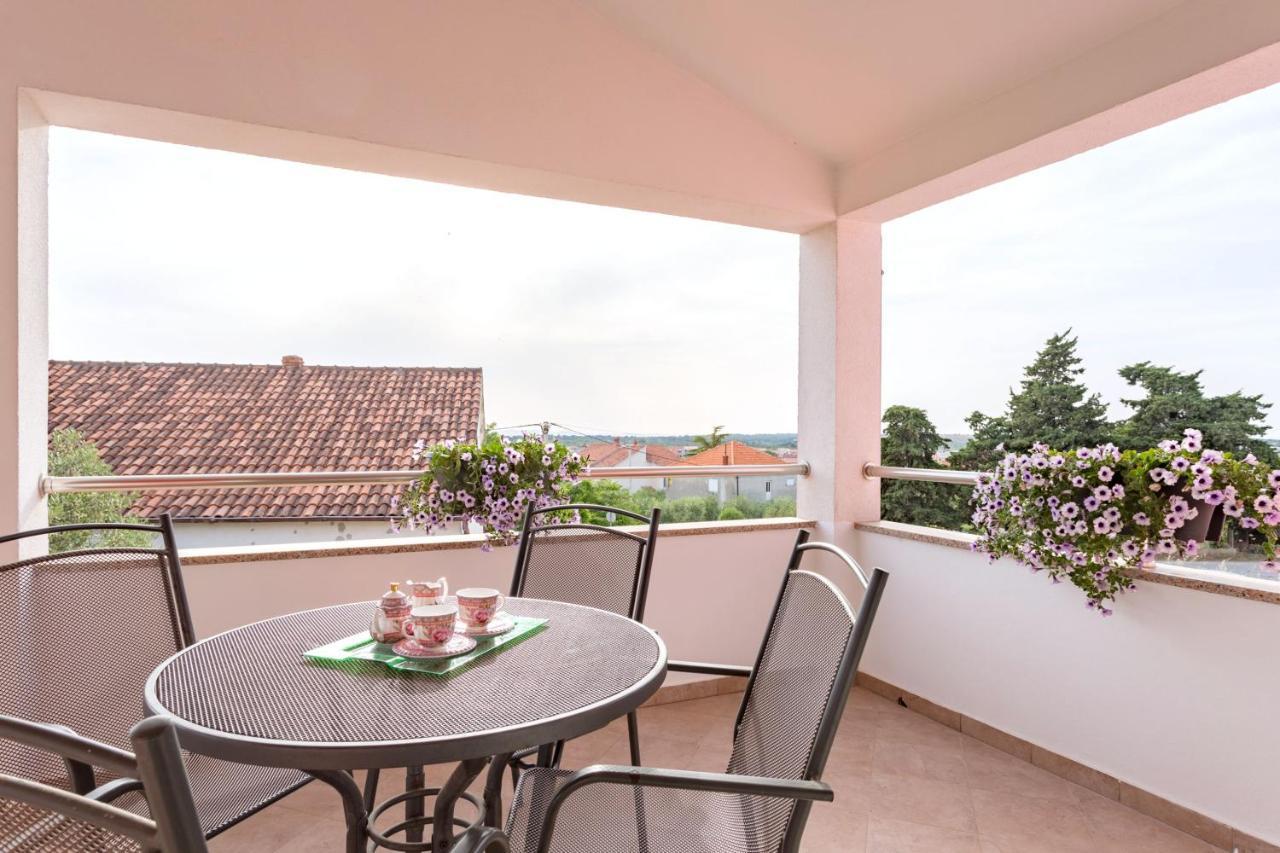 Turta Apartment Zadar Exterior photo
