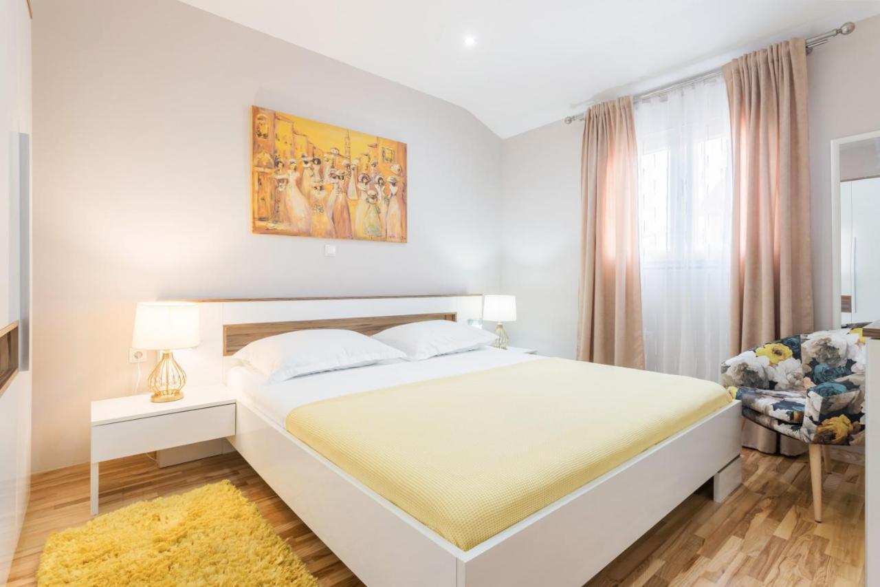 Turta Apartment Zadar Exterior photo